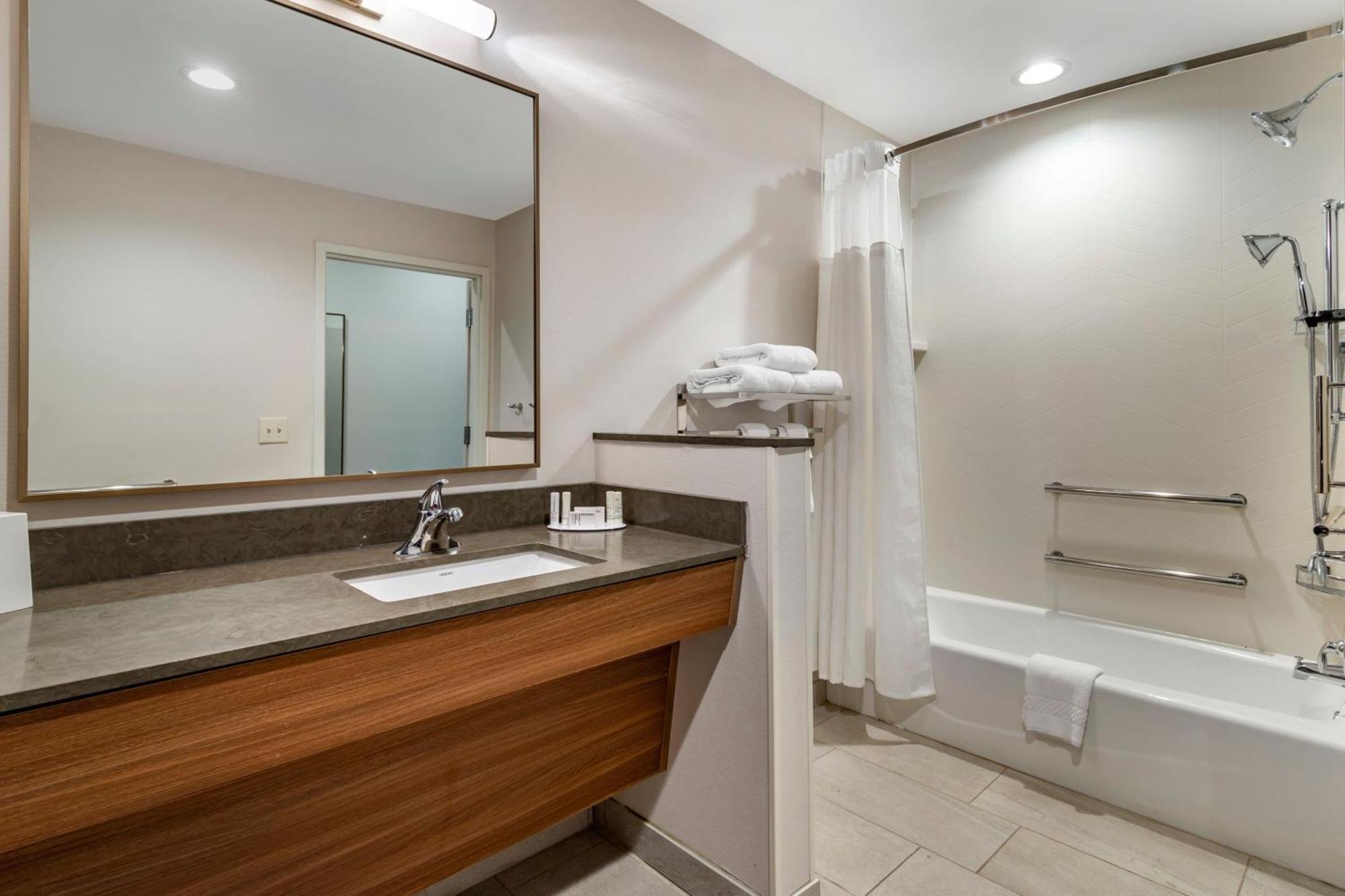 Fairfield Inn & Suites By Marriott Helen Exterior foto